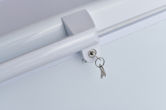 Congelador de grande capacidade com camada de espuma de 7 cm e refrigerante R600a/R290a